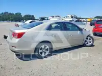 2015 Chevrolet Malibu photo