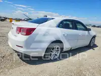 2015 Chevrolet Malibu photo