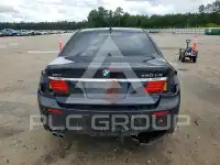 2015 BMW 740 photo