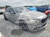 2015 BMW 740 фото