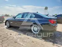 2015 BMW 750 photo
