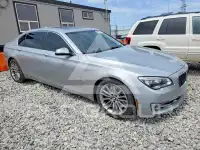 2015 BMW 750 photo