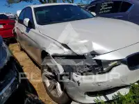 2015 BMW 320 фото