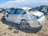 2015 BMW 320 фото