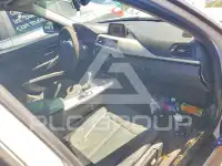 2015 BMW 320 фото