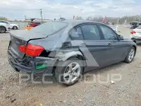 2015 BMW 320 фото
