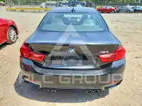 2015 BMW M4 фото