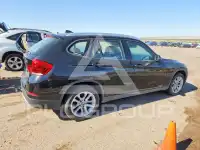 2015 BMW X1 photo