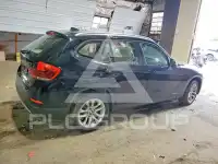 2015 BMW X1 фото