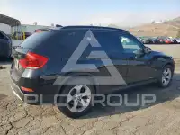 2015 BMW X1 photo