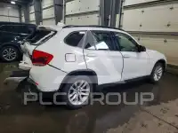2015 BMW X1 фото