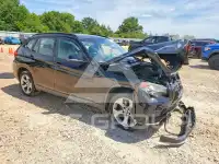 2015 BMW X1 фото