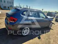 2015 BMW X1 фото