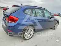 2015 BMW X1 photo