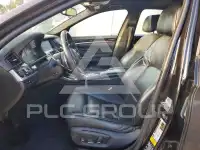 2015 BMW 550 фото