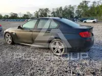 2015 BMW 550 фото
