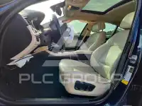 2015 BMW 550 фото