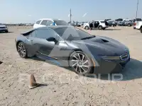 2015 BMW I8 фото