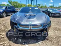 2015 BMW I8 фото