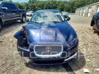 2015 Jaguar XF фото