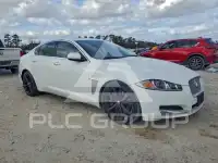 2015 Jaguar XF фото