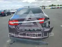 2015 Jaguar XF photo