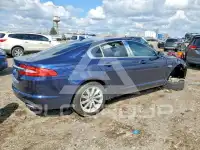 2015 Jaguar XF photo