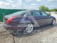 2015 Jaguar XJ photo