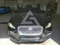 2015 Jaguar XJ photo
