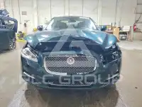 2015 Jaguar XJ photo