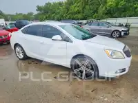 2015 Buick VERANO photo