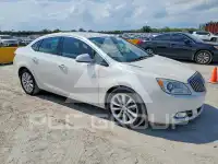 2015 Buick VERANO photo
