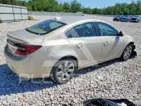 2015 Buick REGAL photo