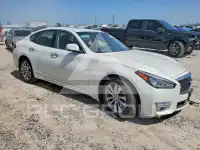 2015 Infinity Q70 фото