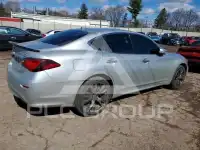 2015 Infinity Q70 фото