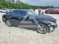 2015 Infinity Q70 фото