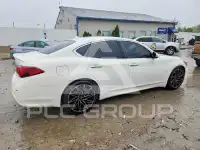 2015 Infinity Q70 фото
