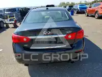 2015 Infinity Q50 фото