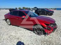 2015 Infinity Q50 фото