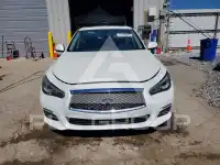2015 Infinity Q50 фото