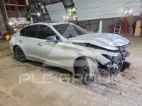 2015 Infinity Q50 фото