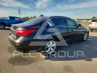 2015 Infinity Q50 фото