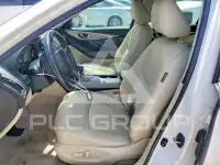 2015 Infinity Q50 фото