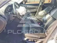 2015 Infinity Q50 фото
