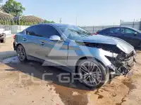 2015 Infinity Q50 фото