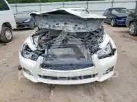 2015 Infinity Q50 фото