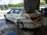 2015 Infinity Q50 фото