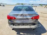2015 Infinity Q50 photo