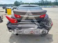 2015 Infinity Q50 photo