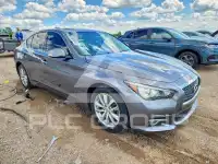 2015 Infinity Q50 фото